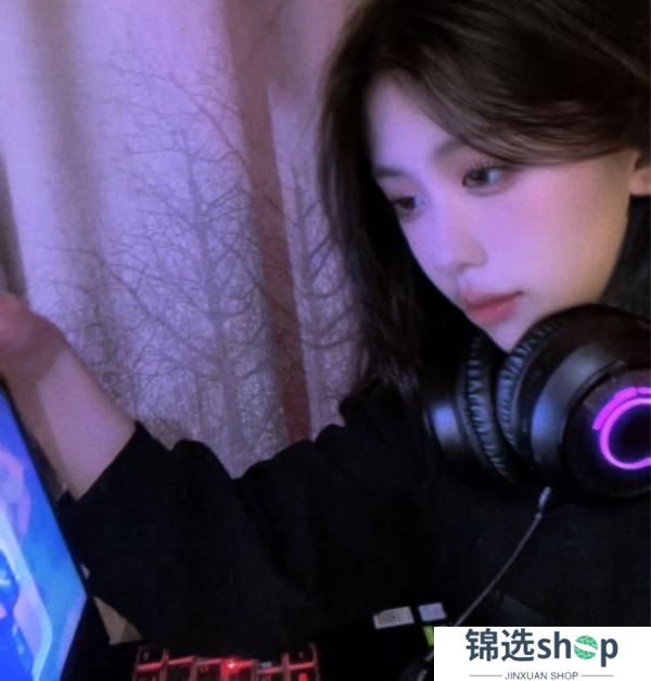 盟主访谈丨后起之秀”白袜体育社“联盟访谈